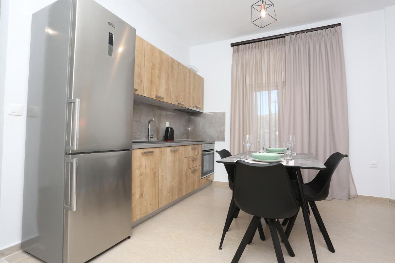 Mare Monte Luxury Apartments 2 Nea Skioni Extérieur photo