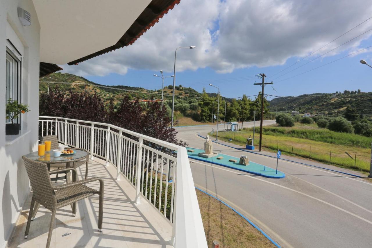 Mare Monte Luxury Apartments 2 Nea Skioni Extérieur photo