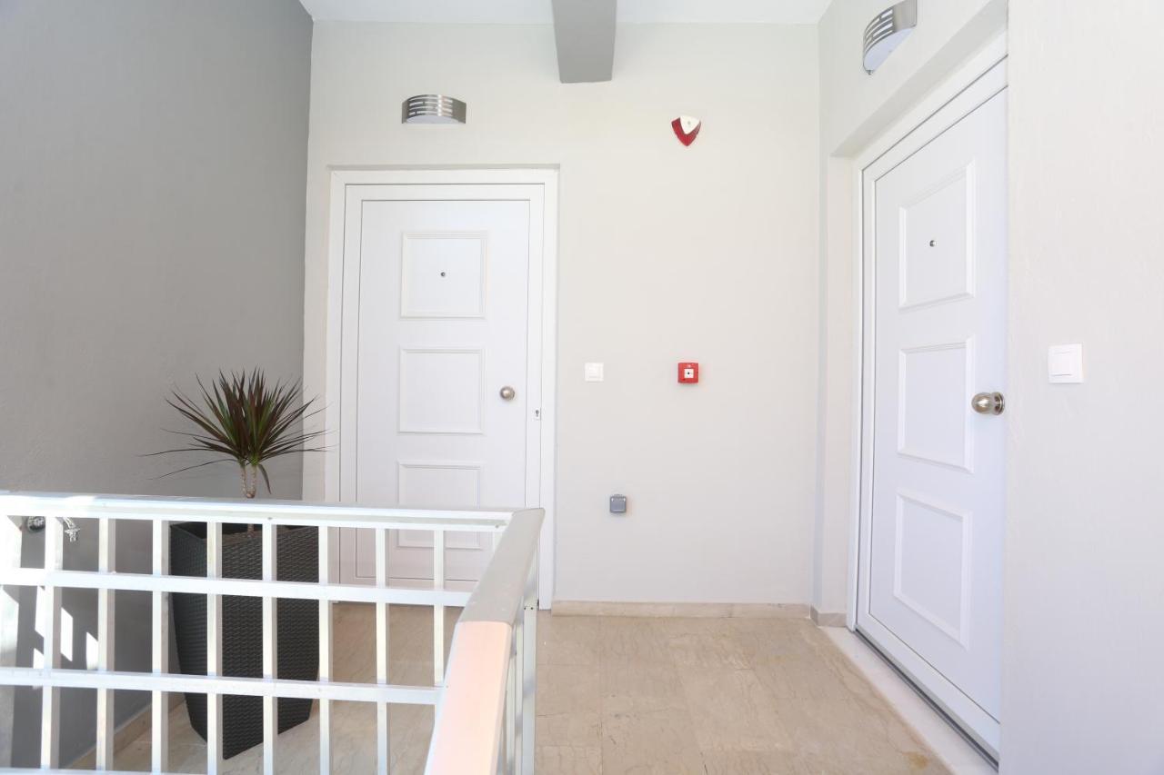 Mare Monte Luxury Apartments 2 Nea Skioni Extérieur photo