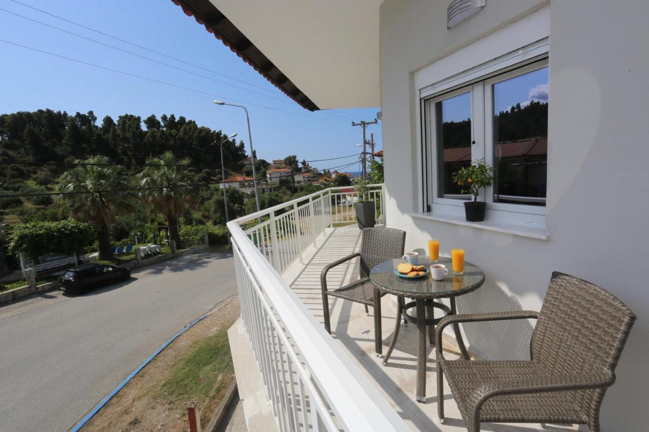 Mare Monte Luxury Apartments 2 Nea Skioni Extérieur photo